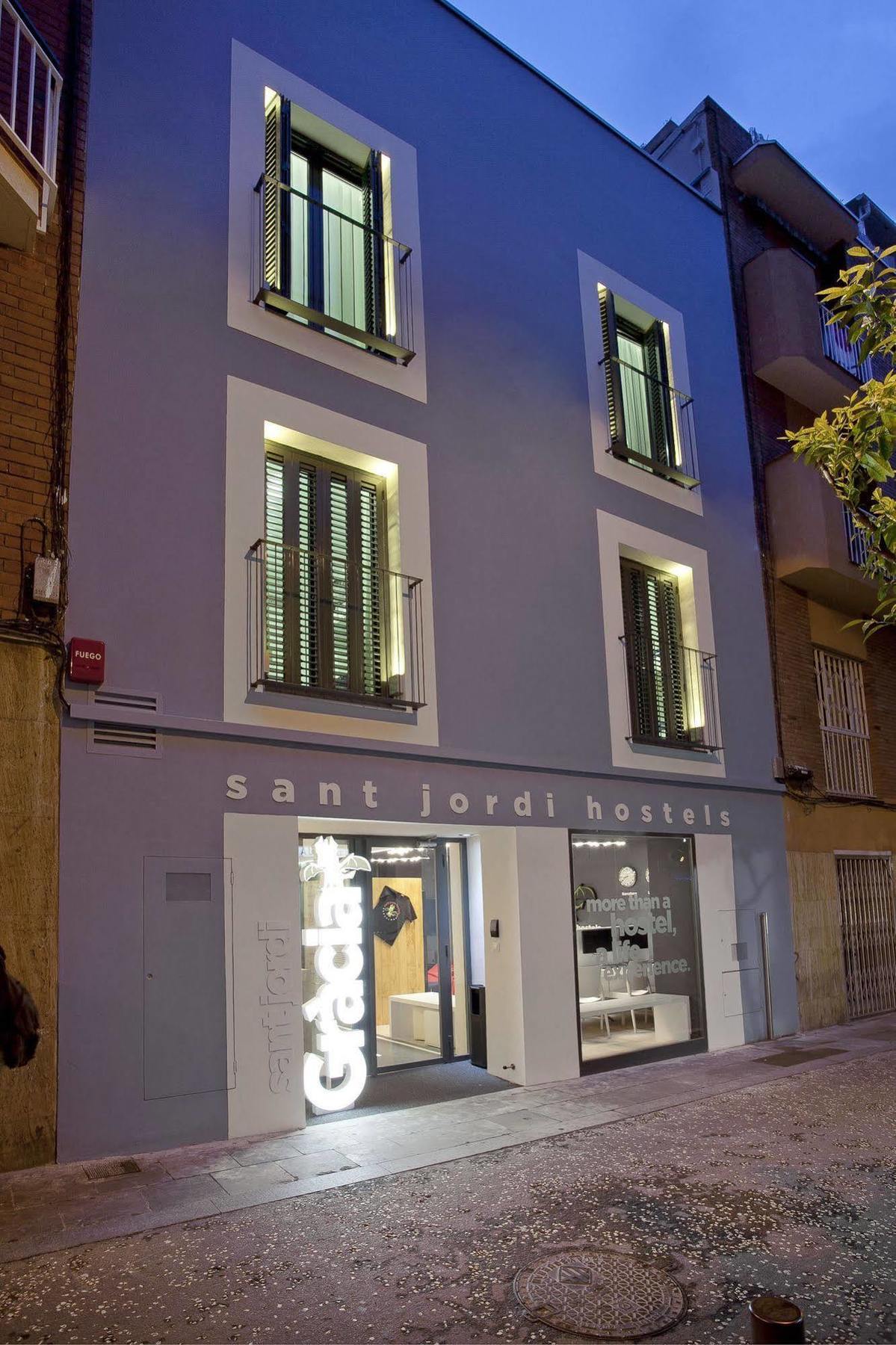 Sant Jordi Hostels Gracia Barcellona Esterno foto